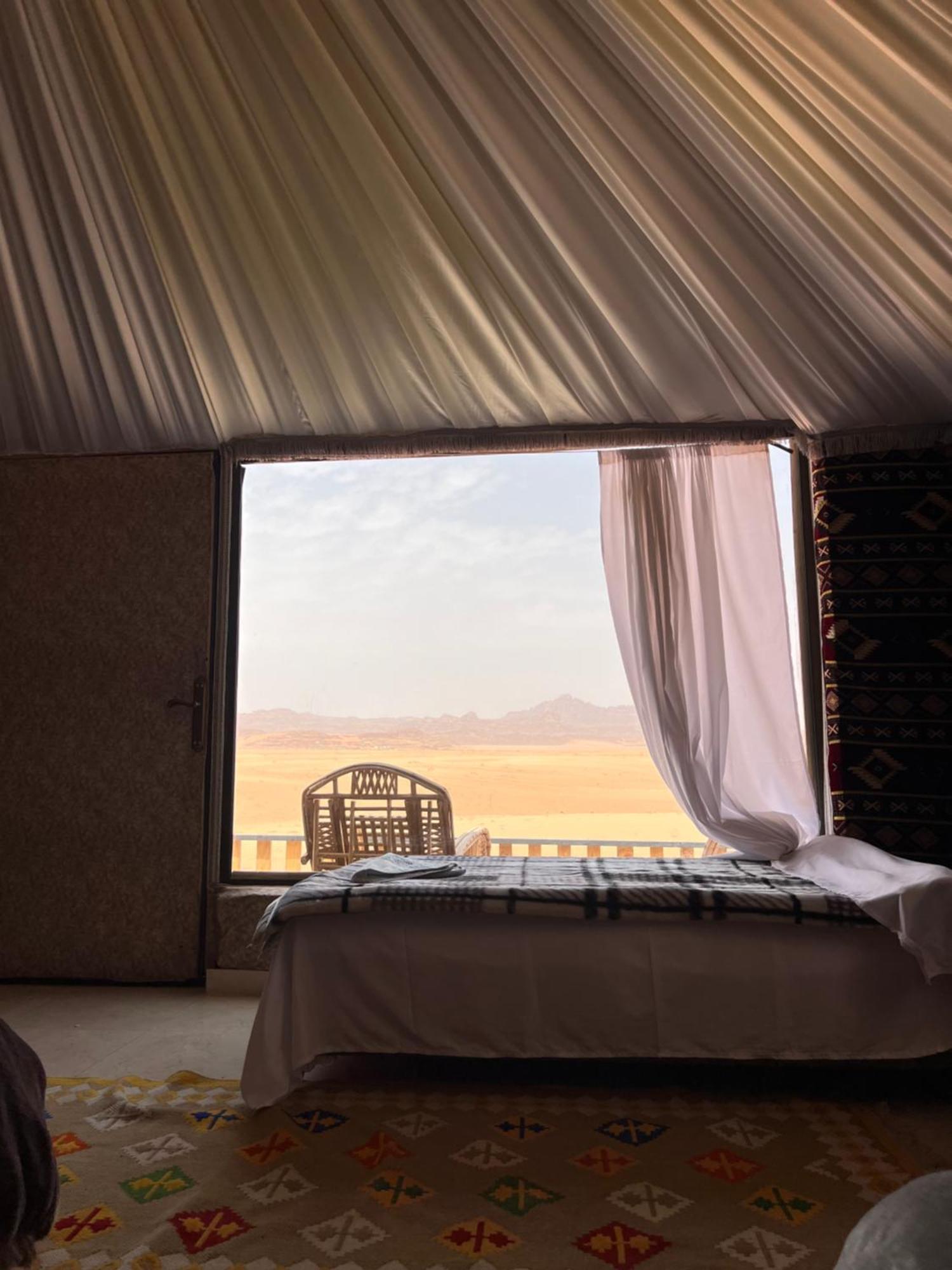 Hotel Bedouin Life Camp à Wadi Rum Extérieur photo