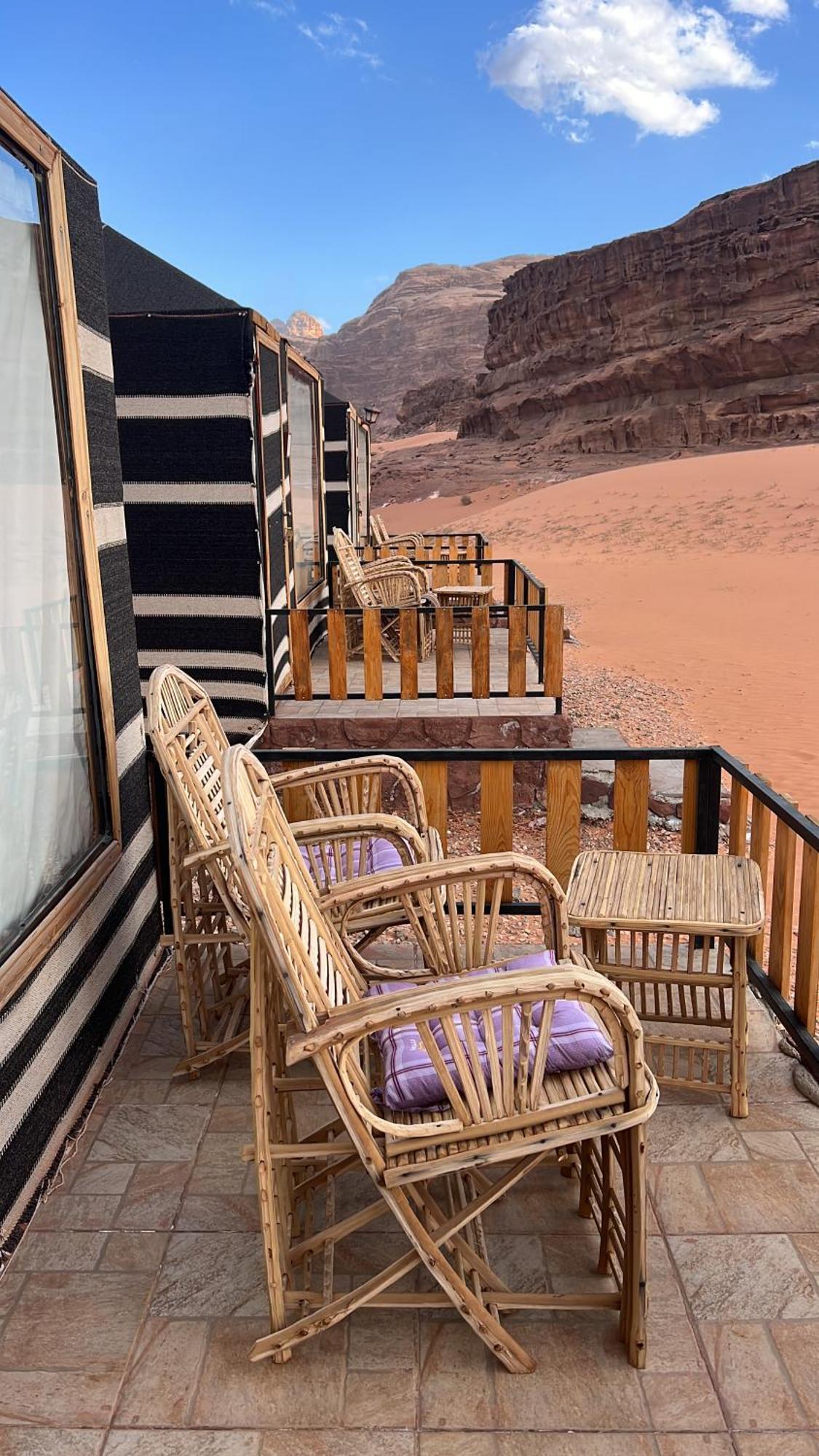 Hotel Bedouin Life Camp à Wadi Rum Extérieur photo