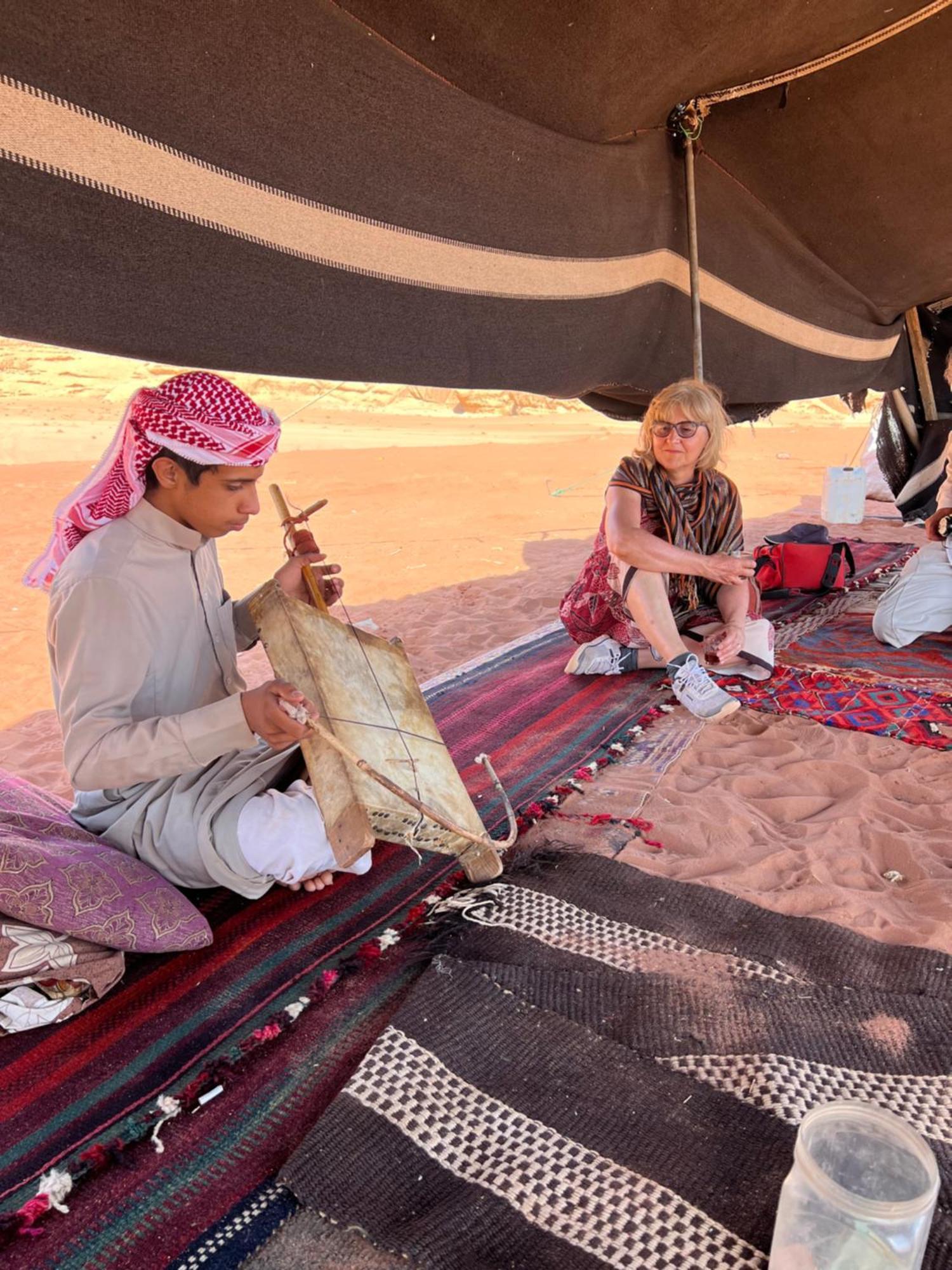 Hotel Bedouin Life Camp à Wadi Rum Extérieur photo